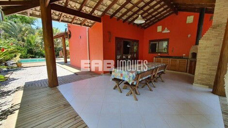 House with 5 suites for season in Itamambuca