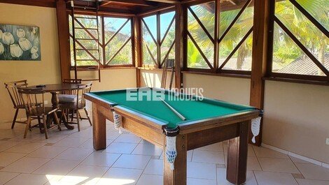 Property for rent, with pool and 6 bedrooms, 300m from the beach of...