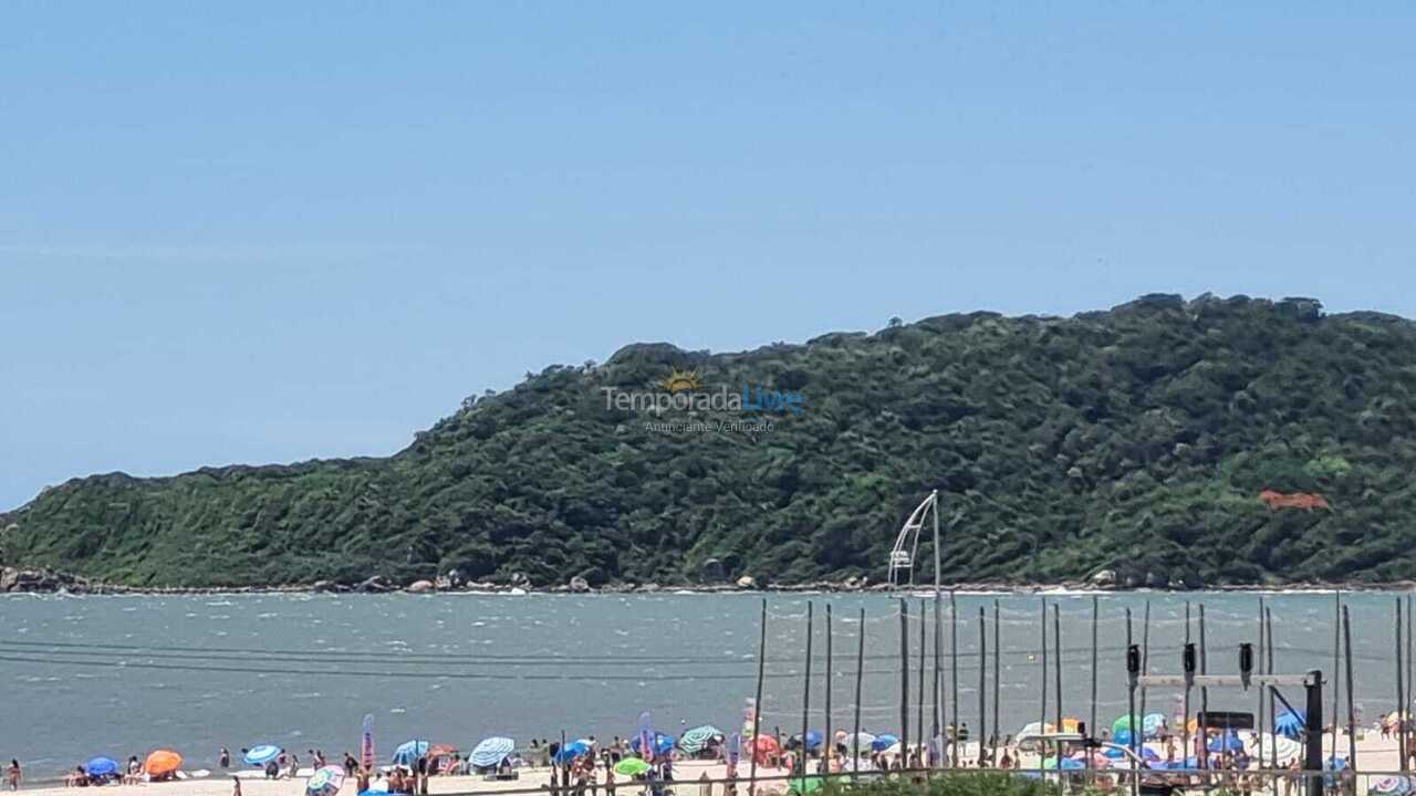 Casa para aluguel de temporada em Palhoça (Praia do Sonho)