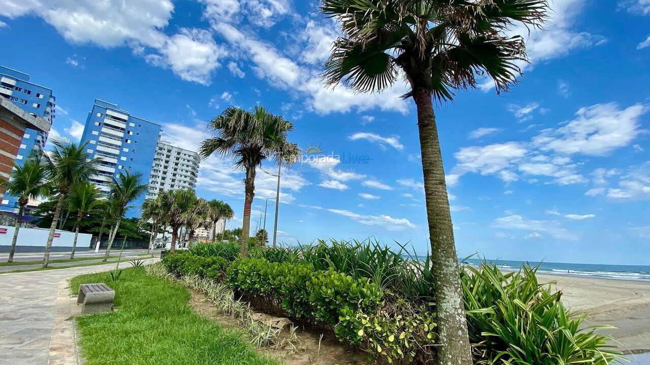 Apartamento para aluguel de temporada em Praia Grande (Balneário Maracanã)