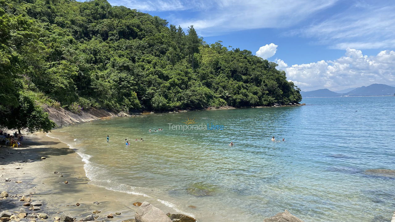 Casa para aluguel de temporada em Ubatuba (Maranduba)