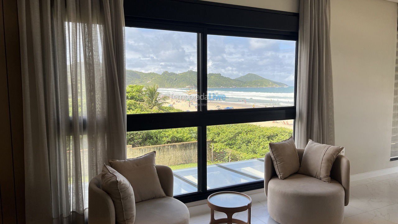 Apartamento para aluguel de temporada em Bombinhas (Canto Grande)