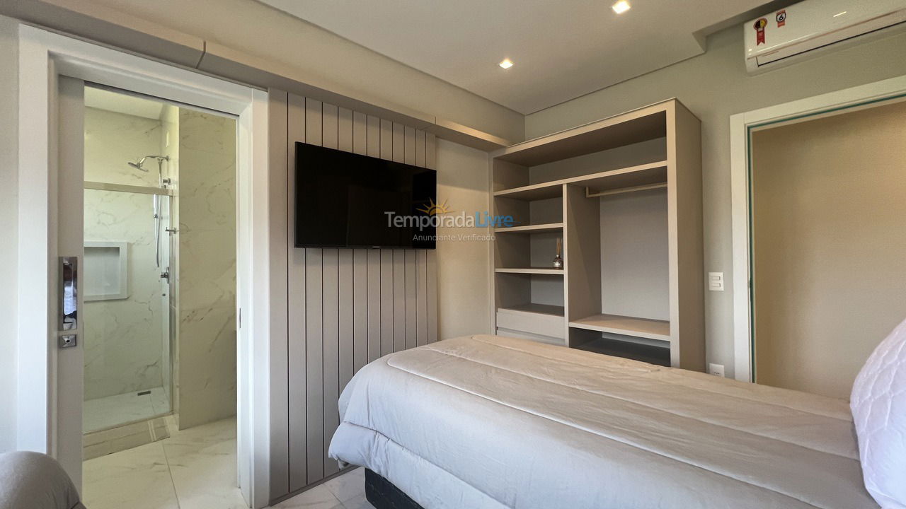 Apartamento para aluguel de temporada em Bombinhas (Canto Grande)