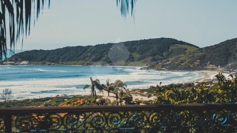 Casa con vista privilegiada para 5 personas - Praia do Rosa en Imbituba/SC