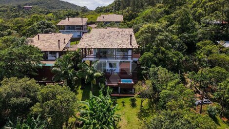 High Standard House Season for 8 people in Praia da Ferrugem