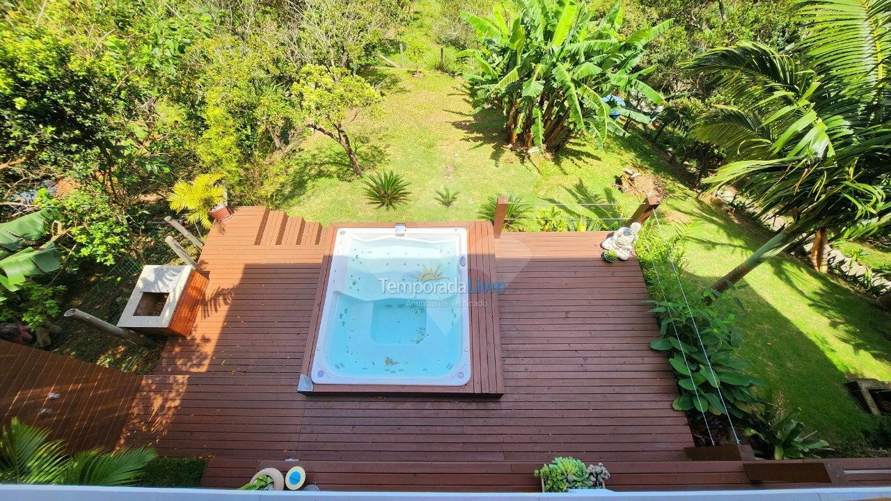 House for vacation rental in Garopaba (Praia da Ferrugem)