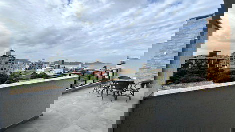 ATICO DUPLEX A 50M DE LA PLAYA