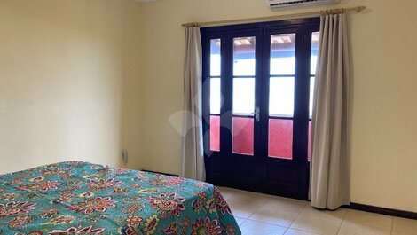 Casa para hasta 20 personas con 6 suites en primera línea de mar en Praia da Ferrugem