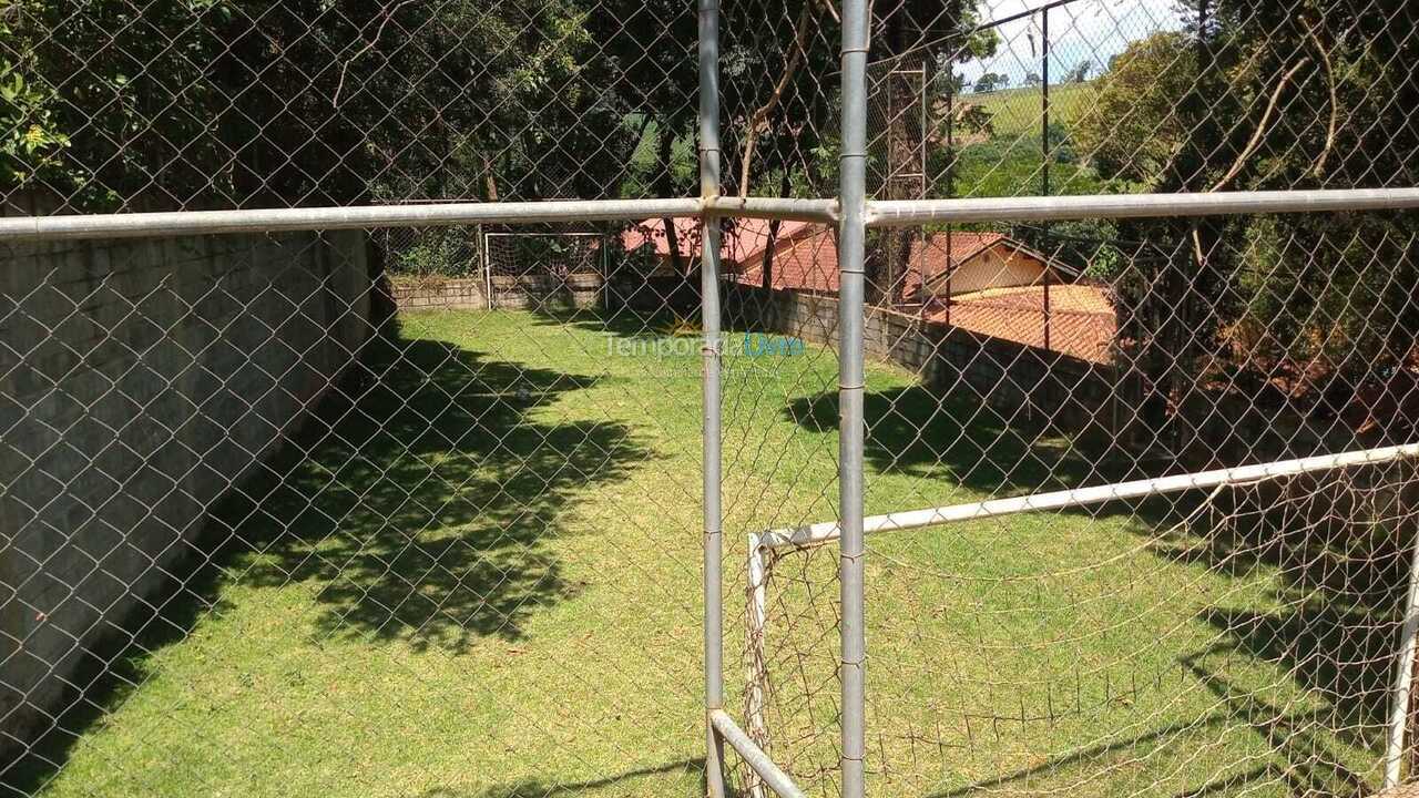 Granja para alquiler de vacaciones em Piracaia (Canedos)