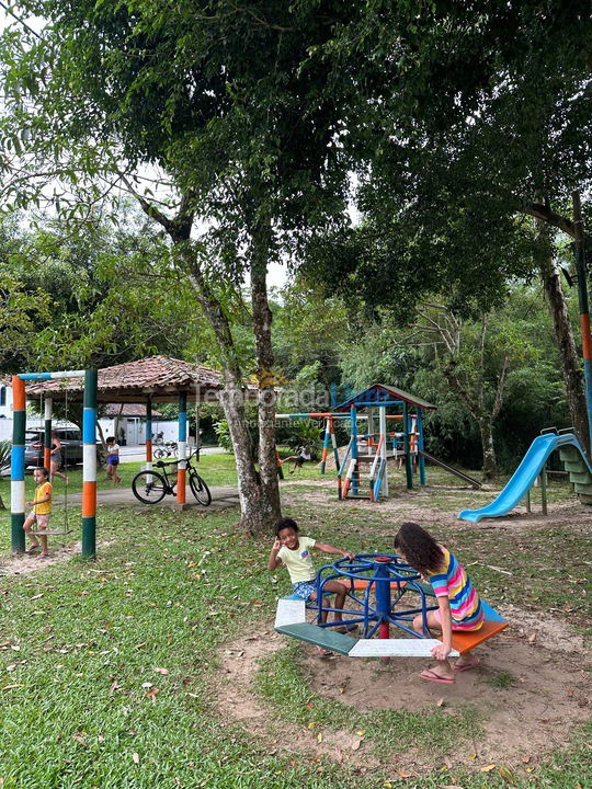 Casa para aluguel de temporada em Caraguatatuba (Massaguaçu)