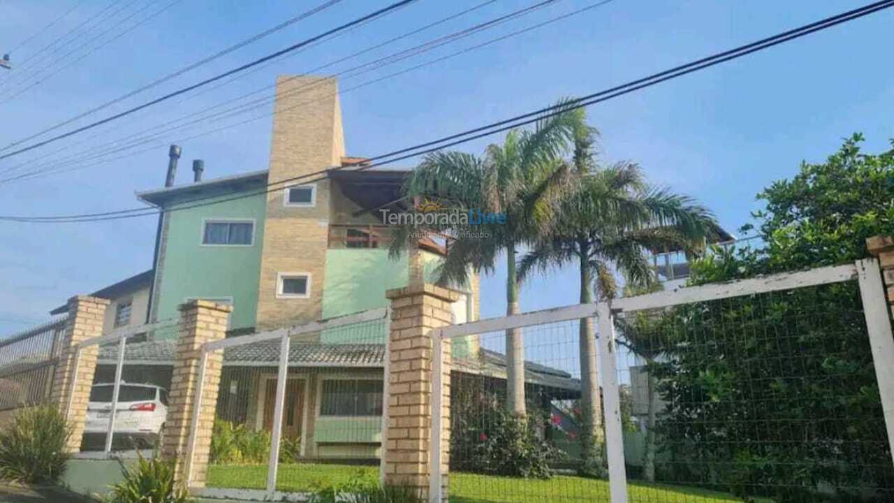 Casa para alquiler de vacaciones em Florianopolis (Praia dos Ingleses)