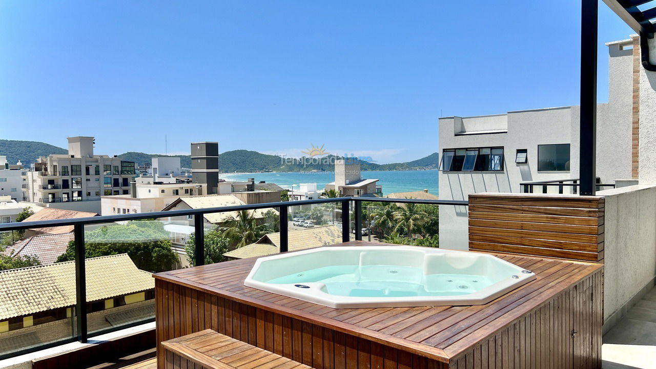 Apartamento para aluguel de temporada em Bombinhas (Canto Grande)