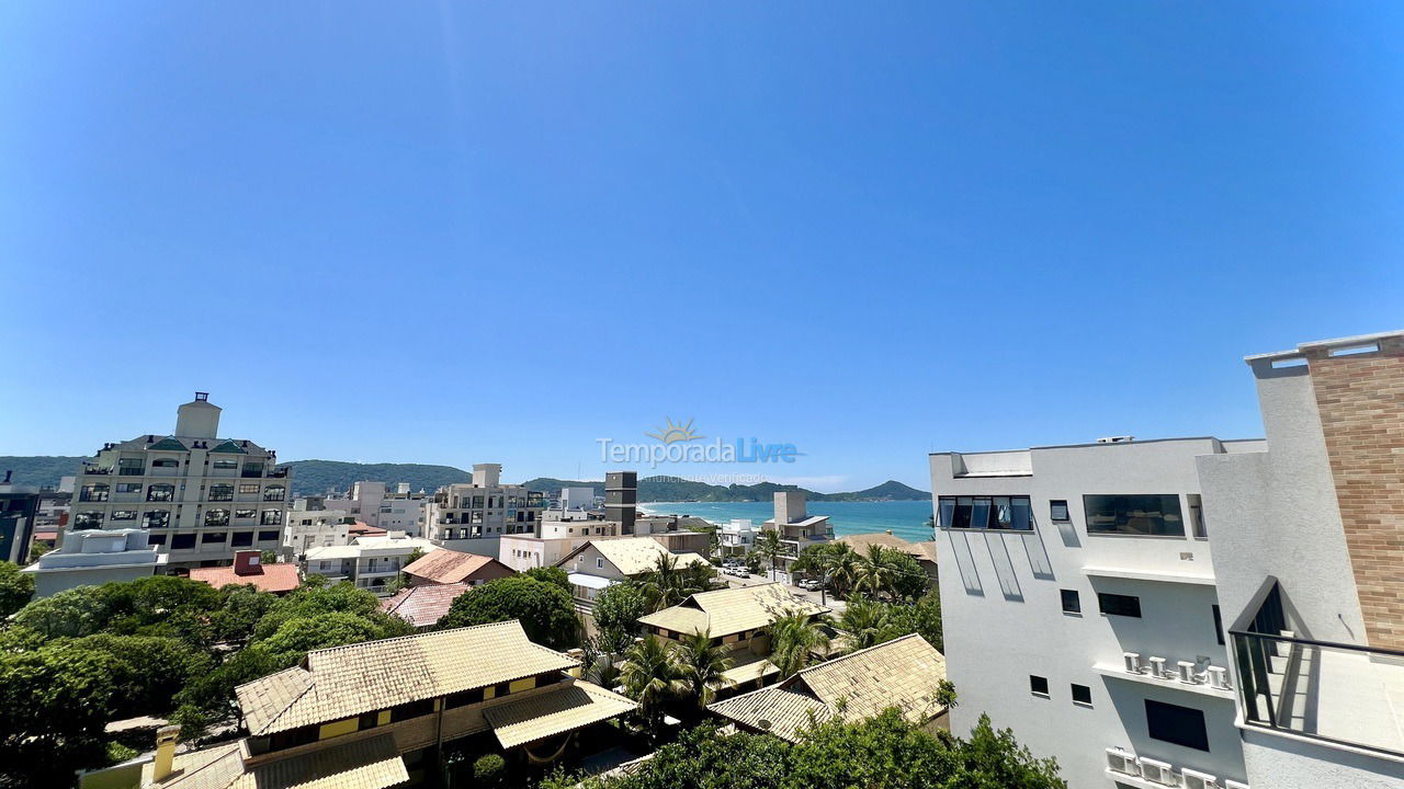 Apartamento para aluguel de temporada em Bombinhas (Canto Grande)
