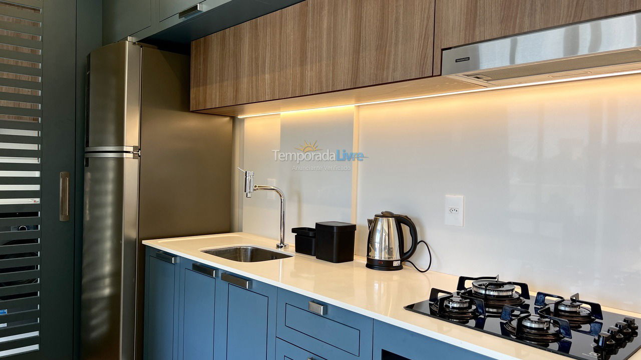 Apartamento para aluguel de temporada em Bombinhas (Canto Grande)