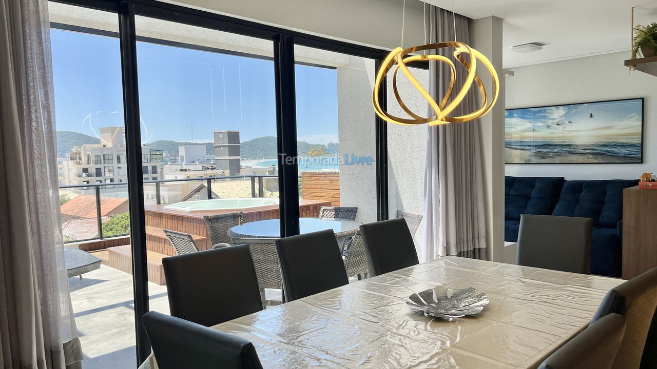 Apartamento para aluguel de temporada em Bombinhas (Canto Grande)