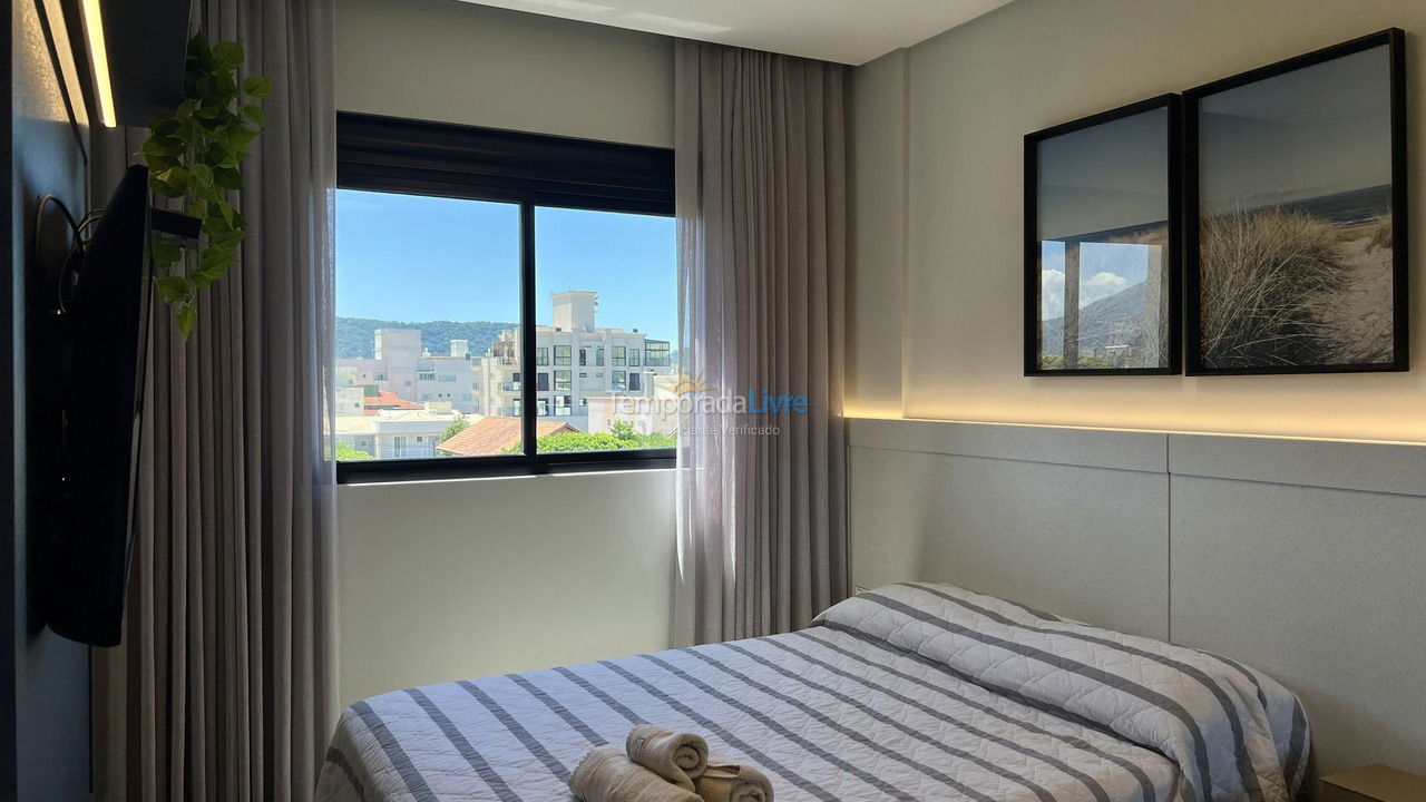 Apartamento para aluguel de temporada em Bombinhas (Canto Grande)