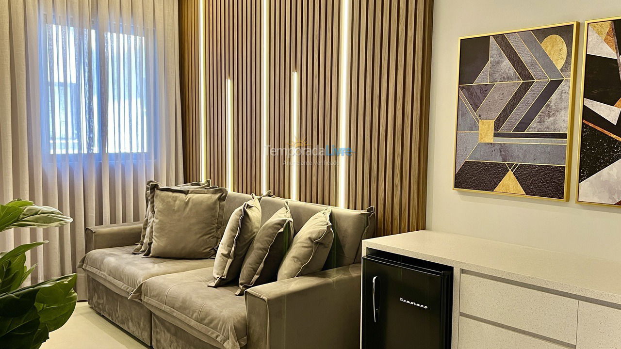 Apartamento para aluguel de temporada em Bombinhas (Canto Grande)