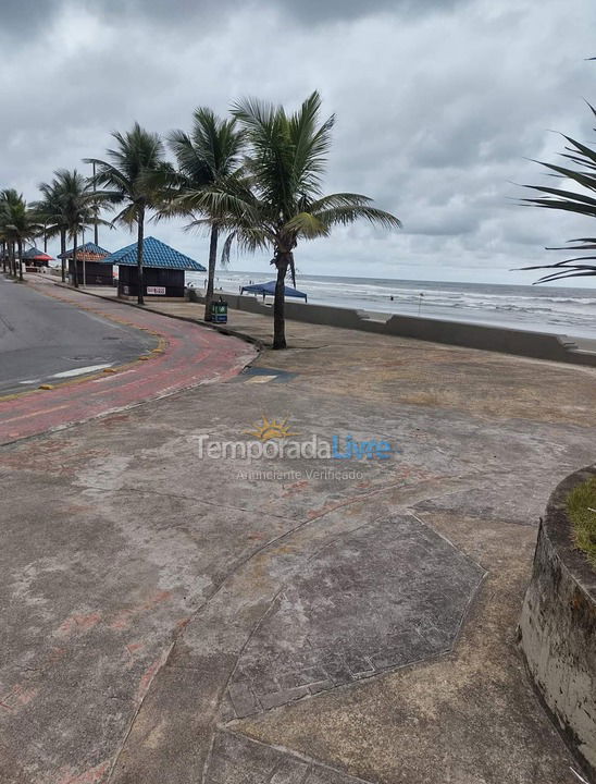 Casa para alquiler de vacaciones em Mongaguá (Balneario Jussara)