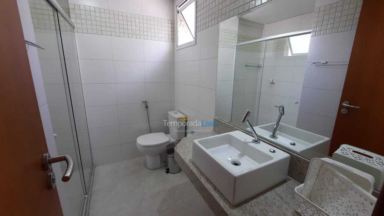 Apartamento para aluguel de temporada em Guarapari (Praia do Morro)