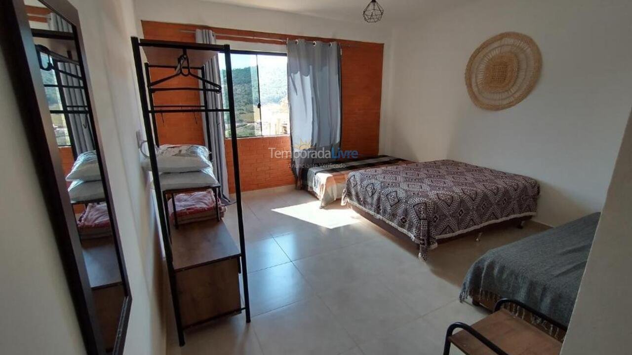 Casa para alquiler de vacaciones em Lima Duarte (Conceição de Ibitipoca)