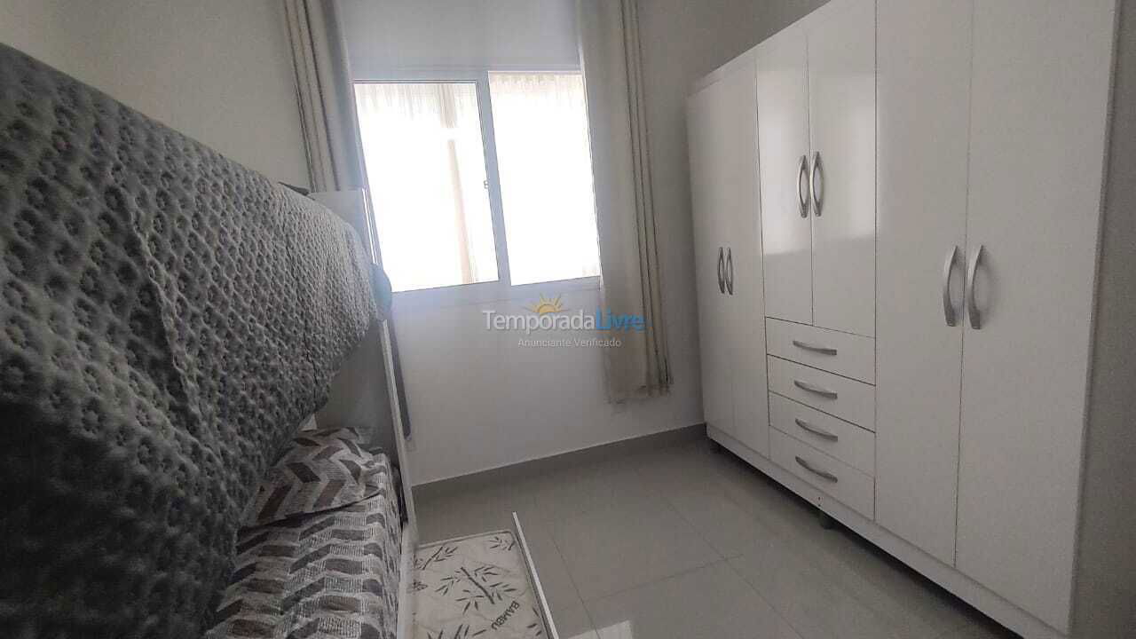 Apartamento para aluguel de temporada em Guarapari (Praia do Morro)