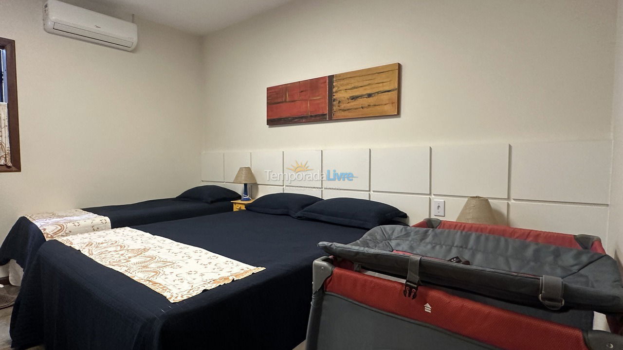 Suíte 3 (1 cama queen + 1 solteiro box) House for vacation rental in Bertioga (Riviera de São Lourenço)