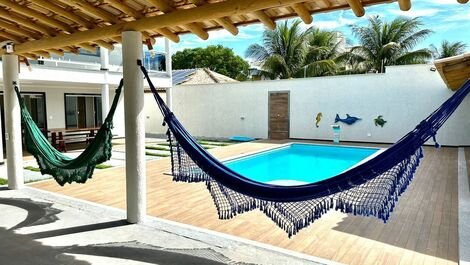 House with 5 suites with pool, 1300m from the beach