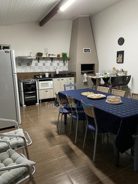 Casa para aluguel de temporada em Florianopolis (Canasvieiras)