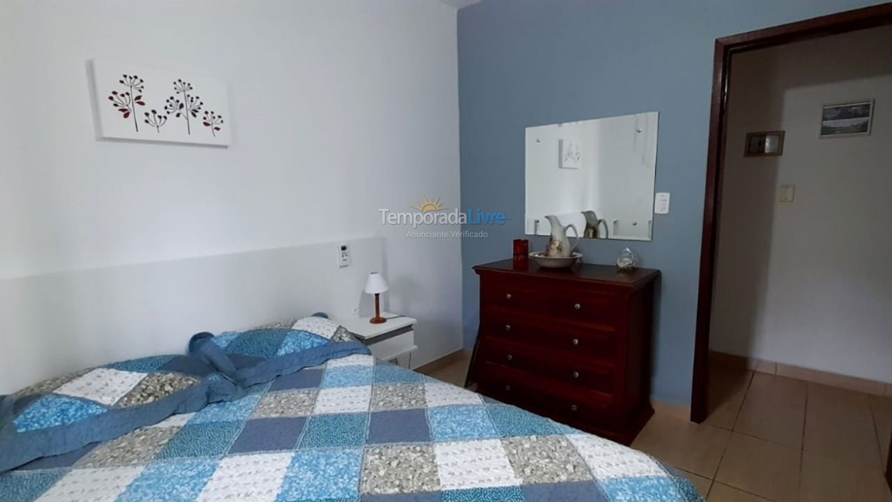 Casa para aluguel de temporada em Florianopolis (Canasvieiras)