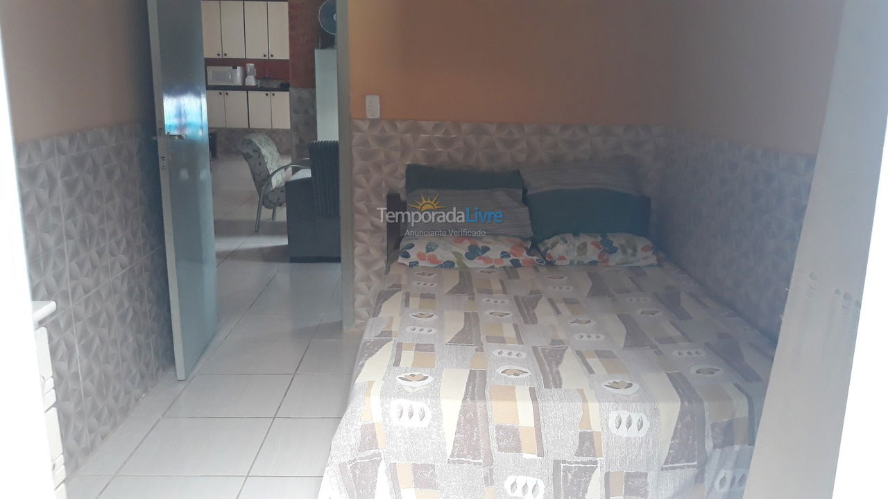 House for vacation rental in Peruíbe (Centro)