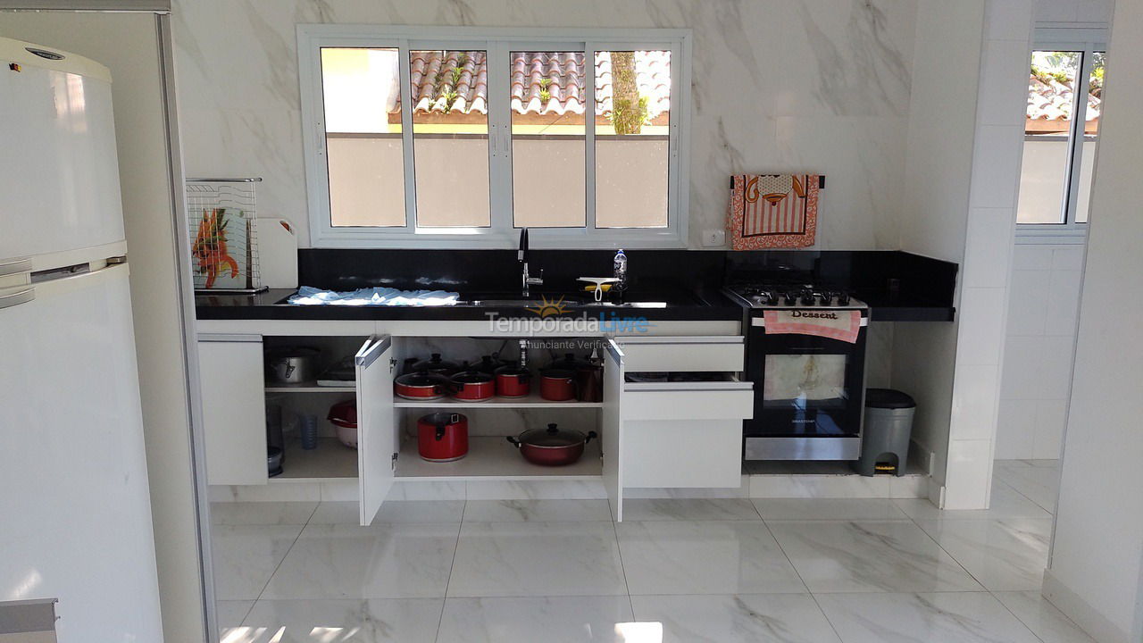 House for vacation rental in Bertioga (Condominio Morada da Praia)