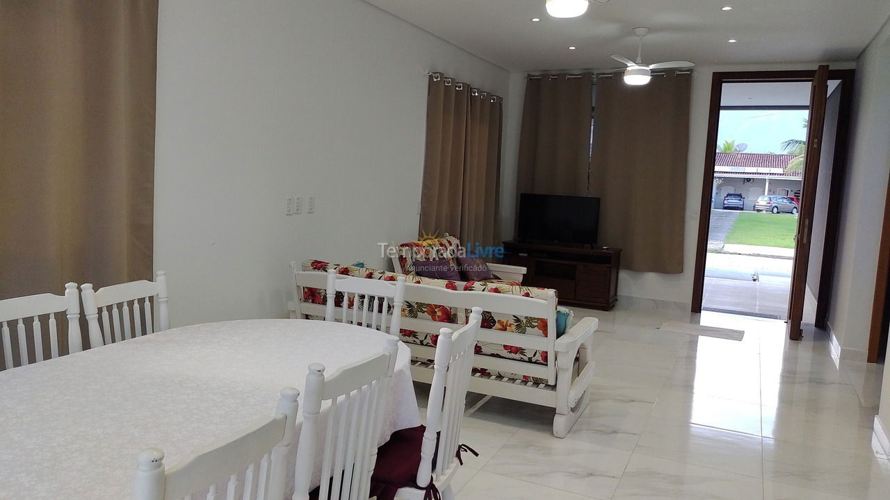 House for vacation rental in Bertioga (Condominio Morada da Praia)