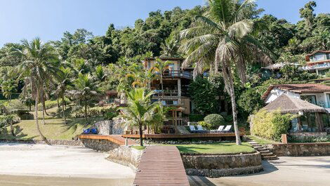 Ang056 - Magnificent house right on the sand with private beach
