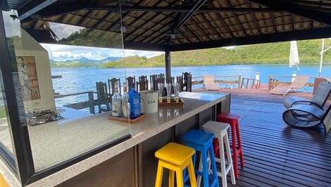 Ang062 - Linda casa beira-mar em condomínio de Angra dos Reis