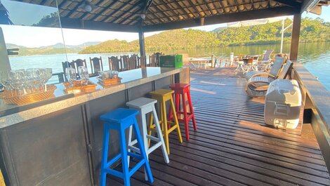 Ang062 - Linda casa beira-mar em condomínio de Angra dos Reis