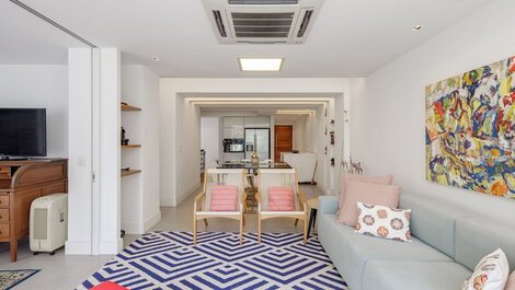 Rio184 - Beautiful 2 bedroom apartment in Ipanema