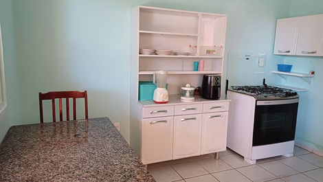 KITCHEN WITH GARAGE AND POOL 900M FROM THE BEACH
