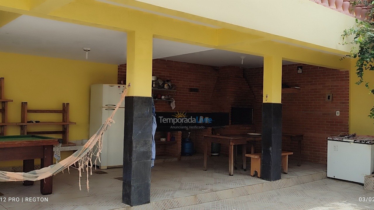 Casa para alquiler de vacaciones em Peruíbe (Barra de Jangadas)