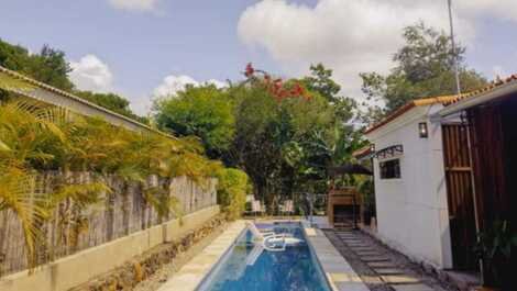 Casa Pipa 3qtos-1ste piscina churrasqueira integrados a Natureza