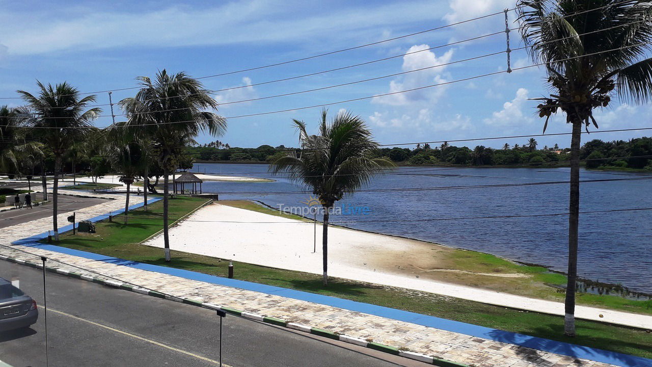 Casa para aluguel de temporada em Camaçari (Praia de Guarajuba)