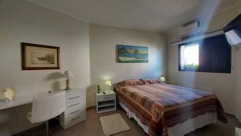 RIVIERA: Pie sobre el césped, Suite+2Dormitorios, Aire, 3 baños, 8 huéspedes, Vista al mar, M3