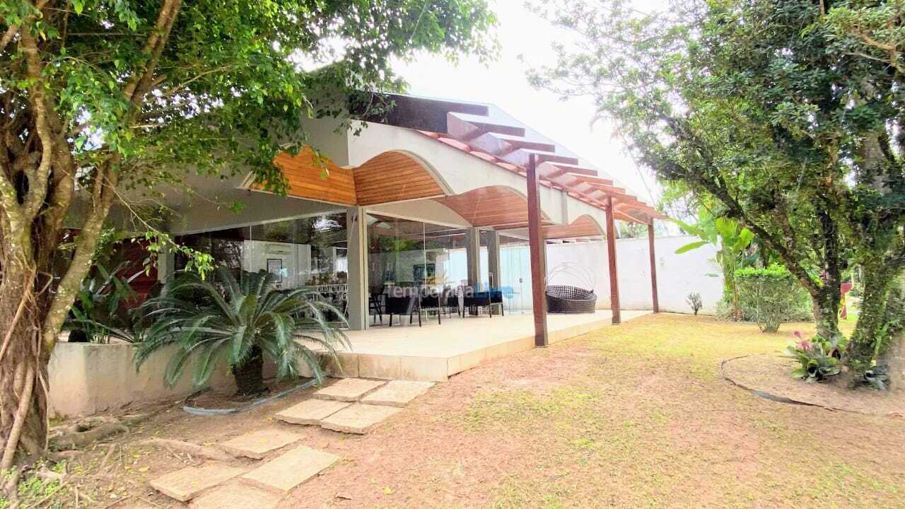 House for vacation rental in Ubatuba (Praia do Lázaro)