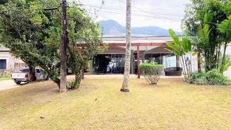 Casa frente al mar, Pedra Verde