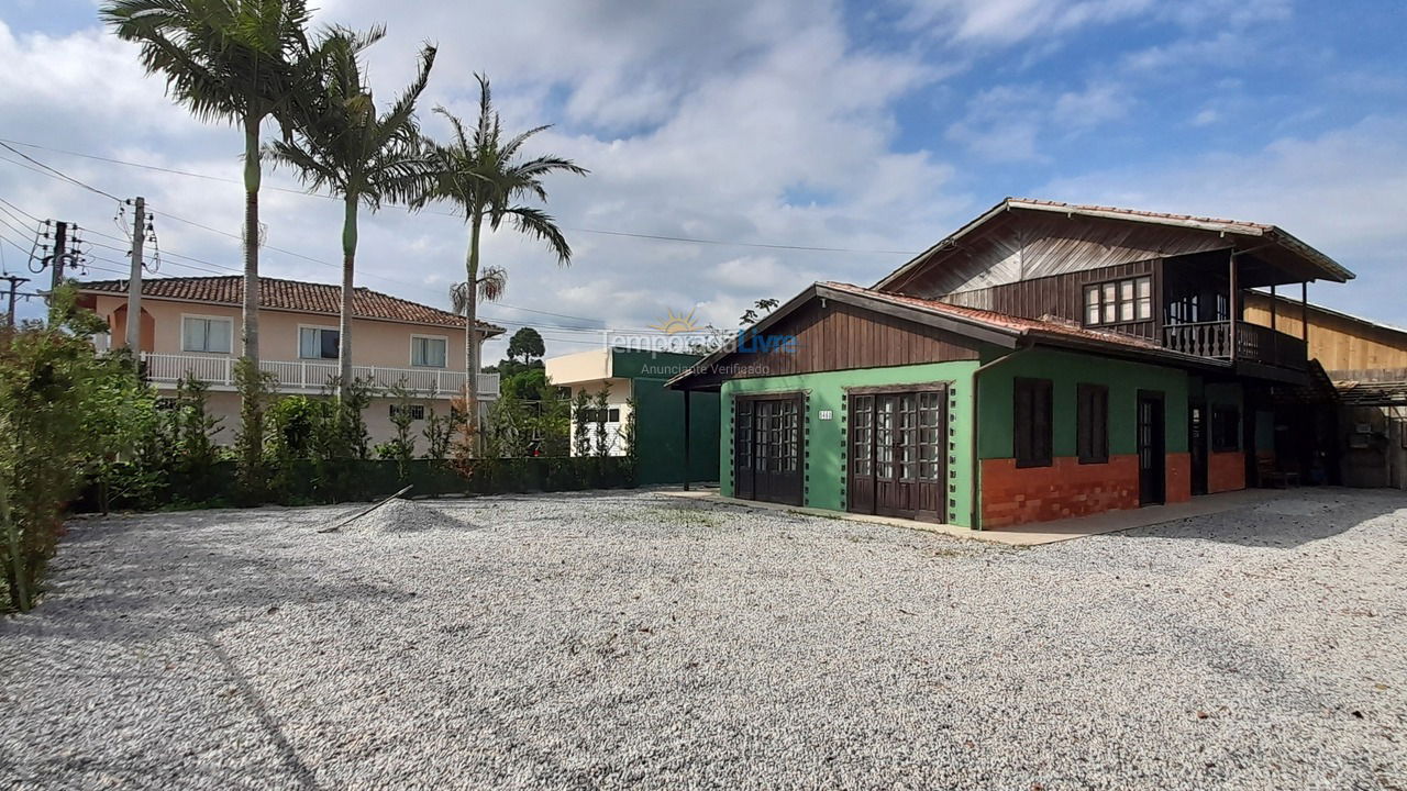 Casa para alquiler de vacaciones em Palhoça (Guarda do Embaú)