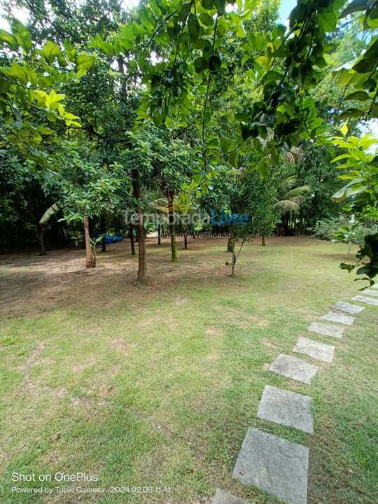 Granja para alquiler de vacaciones em Macaé (Serra da Cruz)