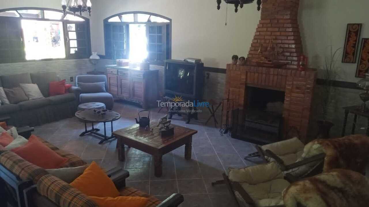 Ranch for vacation rental in Mendes (5 Lagos)