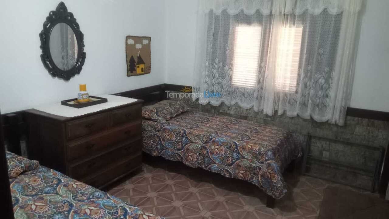Ranch for vacation rental in Mendes (5 Lagos)