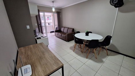 APARTAMENTO 2 QUARTOS NA PRAIA