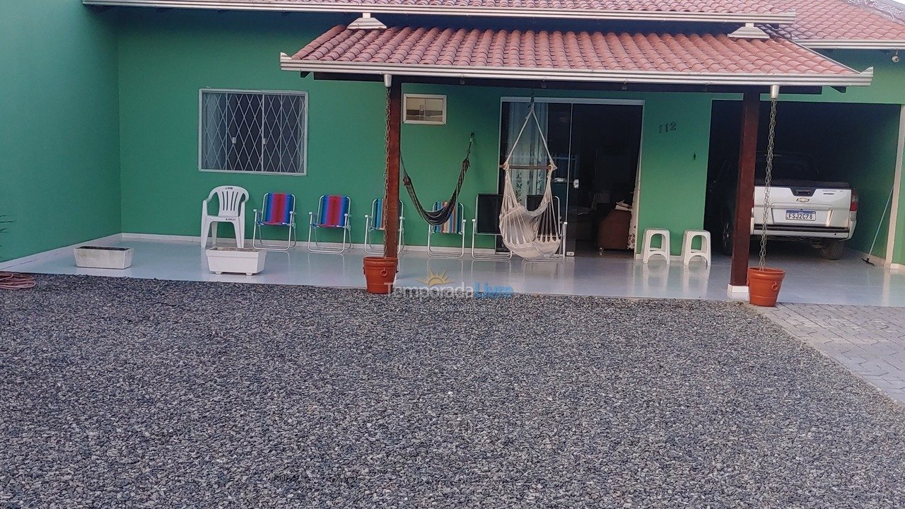 House for vacation rental in Balneário Barra do Sul (Praia do Bispo Centro)
