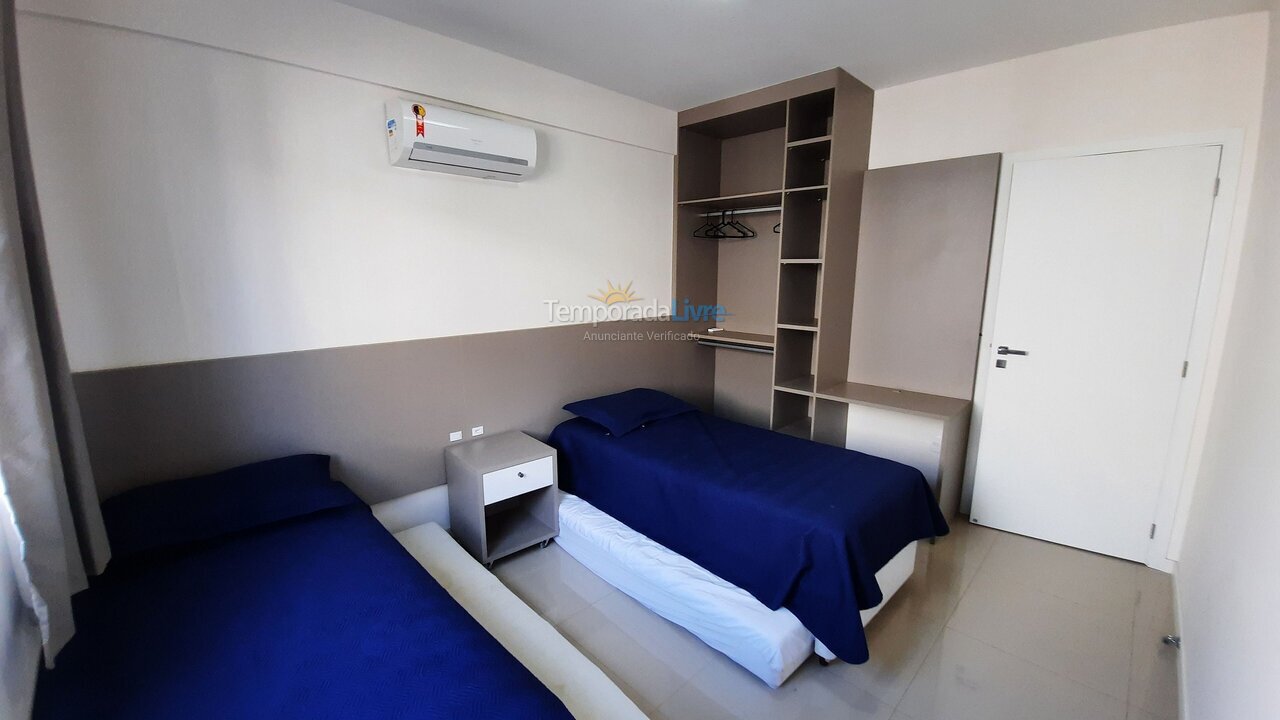 Apartamento para alquiler de vacaciones em Bombinhas (Praia de Bombas)